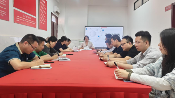 交通工程学院举办“课程能力图谱构建与应用”研讨会